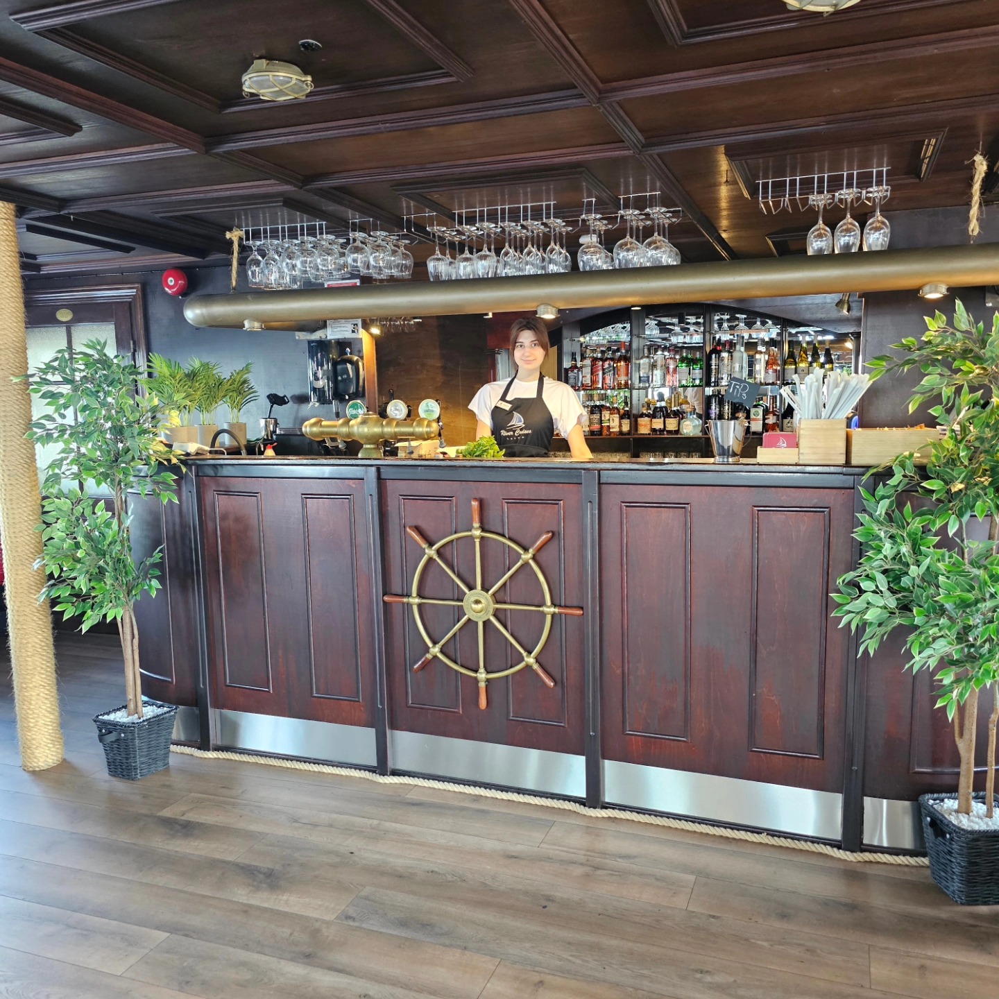 bar1